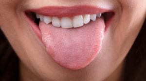 cleaning your tongue
