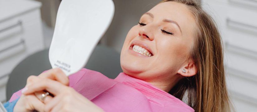 cosmetic dentist